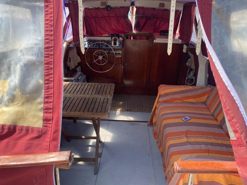 لوسات Bateau Hebergement Insolites المظهر الخارجي الصورة
