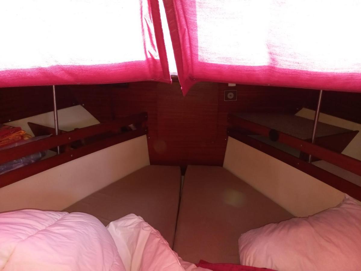لوسات Bateau Hebergement Insolites المظهر الخارجي الصورة