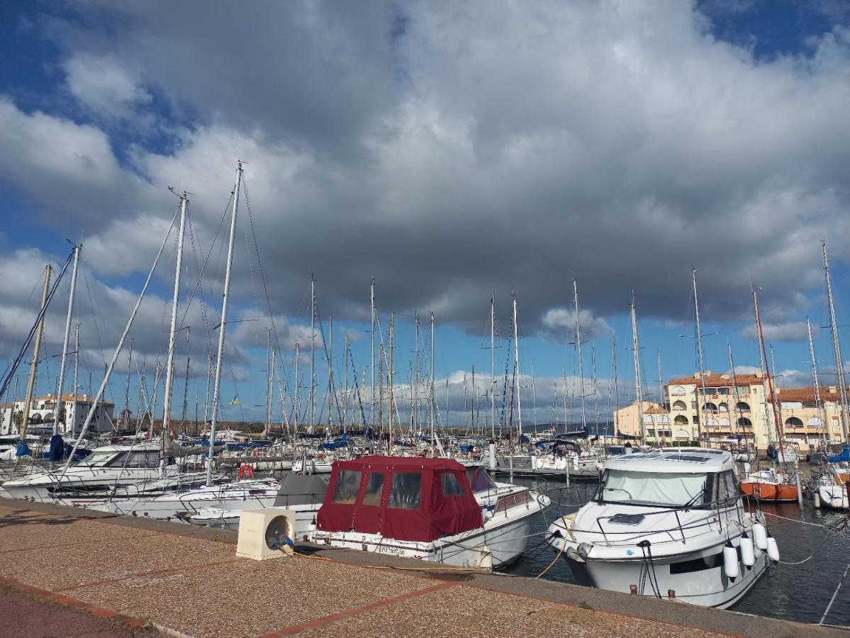 لوسات Bateau Hebergement Insolites المظهر الخارجي الصورة